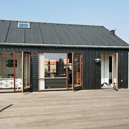 Modern Holiday In R M With Terrace *