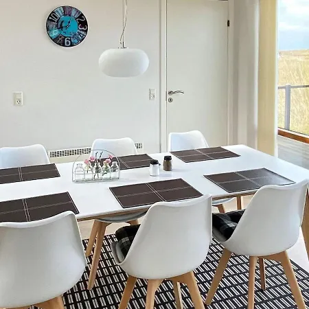 Modern Holiday In R M With Terrace בית נופש *